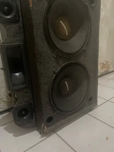 Som automotivo só no ponto de instalar