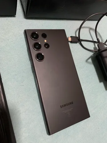 Samsung S23 Ultra - 512gb