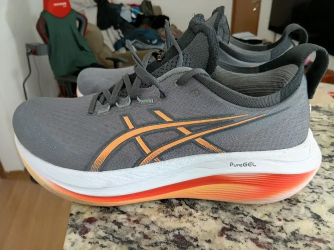 Asics Nimbus 27