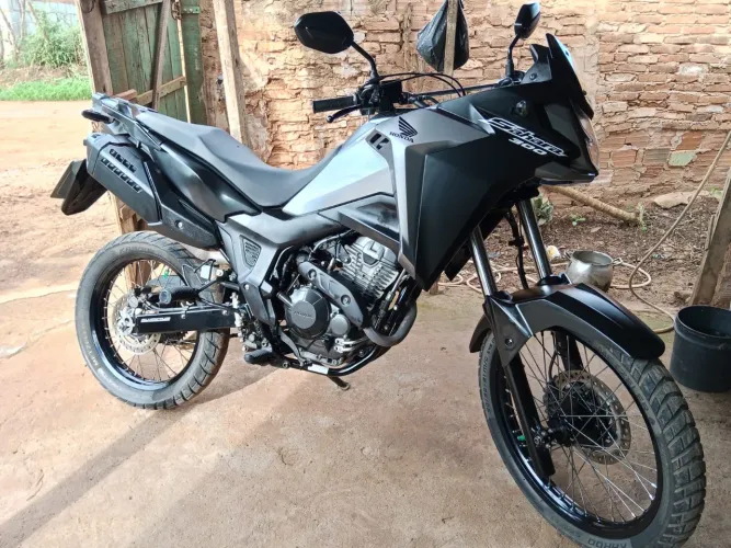 Vende-se moto