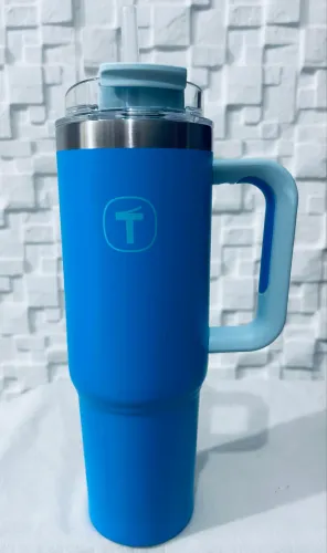 Tupperware Copo Térmico Big T com Canudo 1.1L