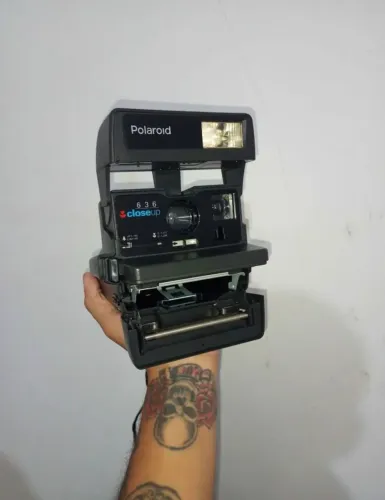 Câmera Polaroid 636 Closeup
