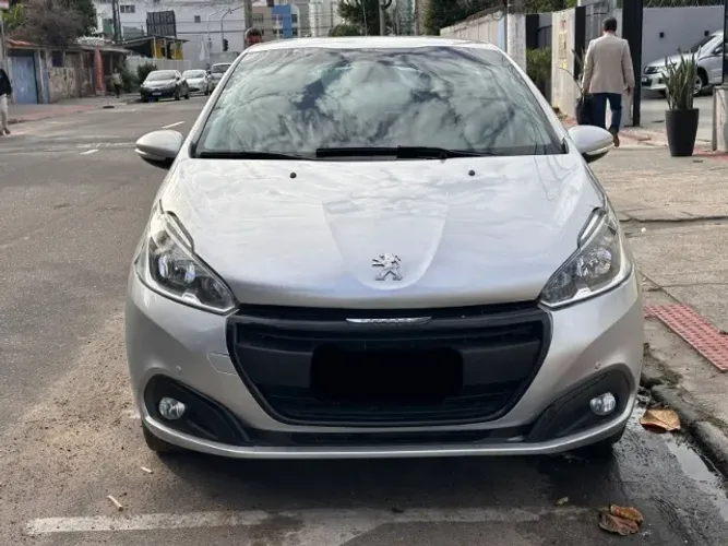 Peugeot 208 Active 1.2 Flex 12V 5P Mec. 2018