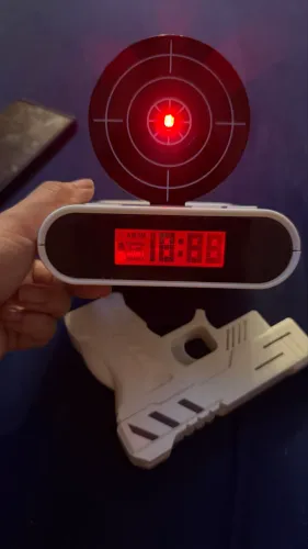Relógio Despertador Com Alarme De Tiro Ao Alvo Para Quarto