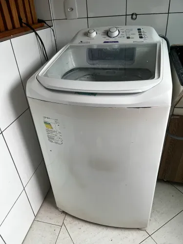 DOAÇÃO - Máquina de lavar funcionando