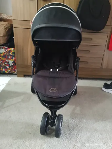 Carrinho de bebê Galzerano 