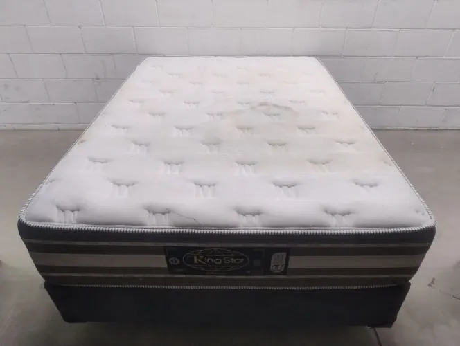 Cama Box Casal Padrão (Box e Colchão King Star)