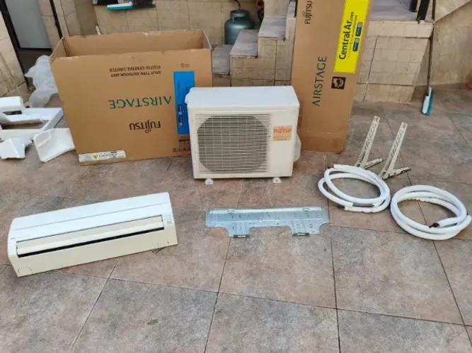 Ar condicionado FUJITSU 12000 BTUS