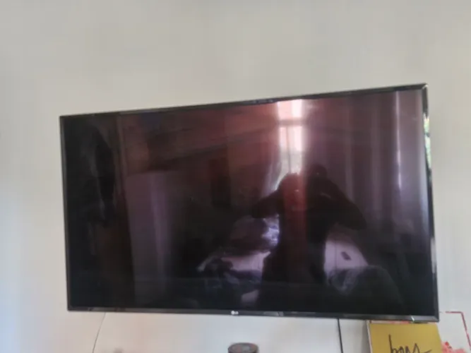 Vendo Tv Lg 49 polegadas 4K