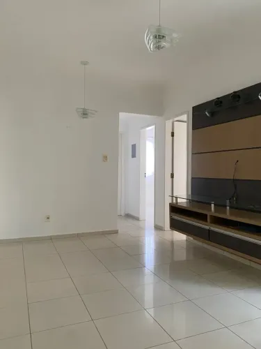 Alugo apê Semimobiliado na cohama 2100k