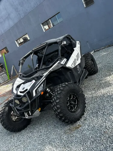 UTV Maverick x3 ,canam ,quadriciclo 4x4