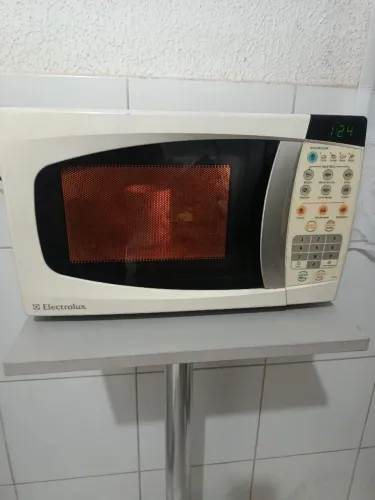 Microondas Electrolux 20 litros 