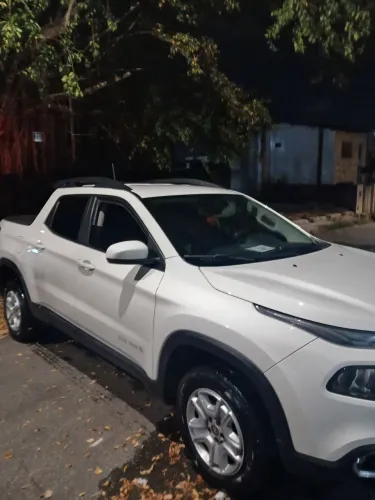 Fiat Toro Opening ED. Plus 1.8 16V Flex Aut. 2017