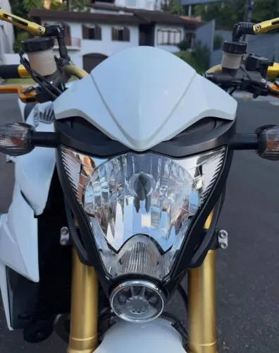 Honda CB 1000r 2015 Impecável a vista ou parcelada