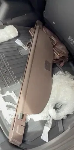 Porsche Cayenne 2013 - tampa retrátil porta malas