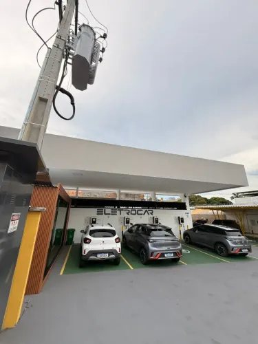ALUGO - Ponto conveniência do eletroposto Eletrocar - Parque 10