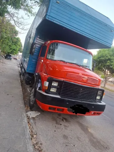 Caminhão 1113
