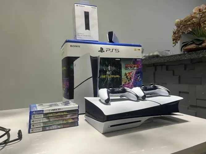 PLAYSTATION 5 SLIM 1TB - COMPLETO COM ACESSÓRIOS E 5 JOGOS!