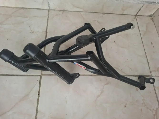 Protetor de carenagem stunt race para sahara 300 