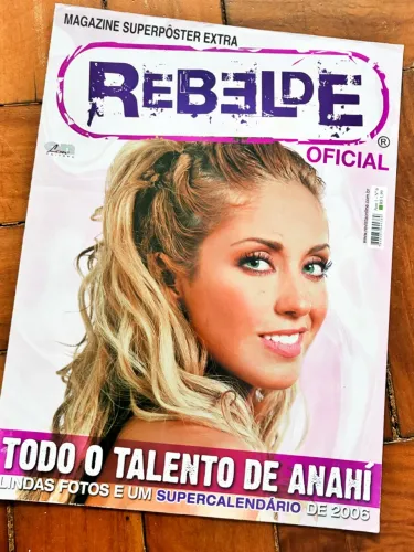 Magazine Superpôster Extra ? Rebelde Oficial Anahi