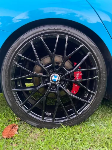 Rodas aro 19 com pneus, BMW e CRUZE