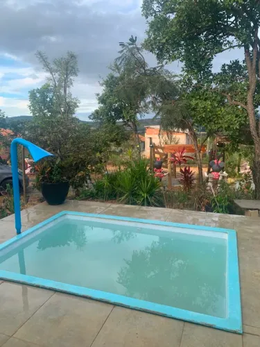 Vendo ou troco por casa sítio em Caetanópolis 100 km de BH aceita carro como parte do 