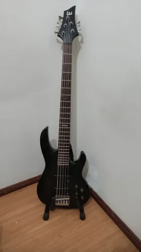 Baixo ESP Ltd B-155