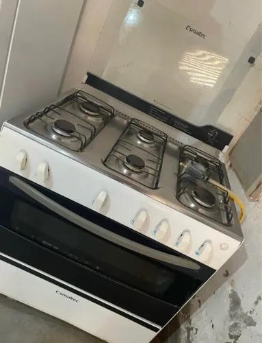 Vende se fogão usado