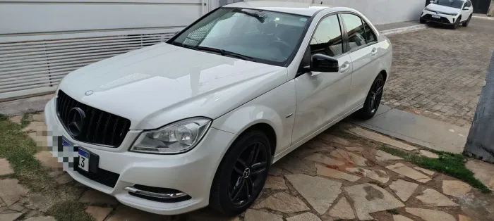 Mercedes-Benz C-180 CGI Classic 1.8 16V 156cv Aut. 2012