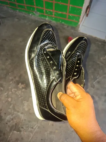 Vende se 