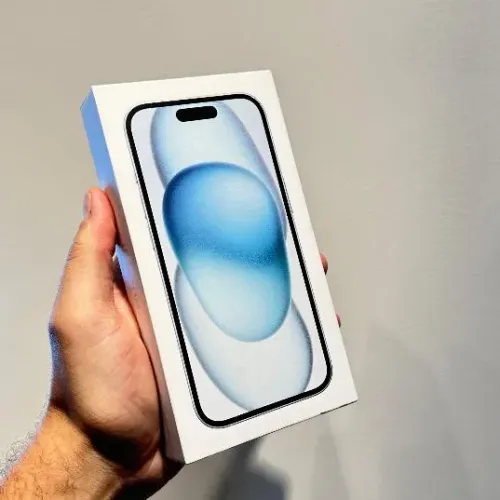 iPhone 15 128gb lacradooo