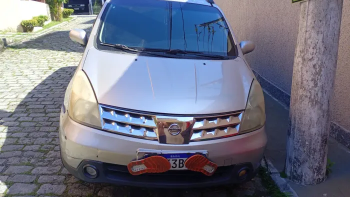 Nissan Grand Livina 1.8 S 16V 2011/2012 2010