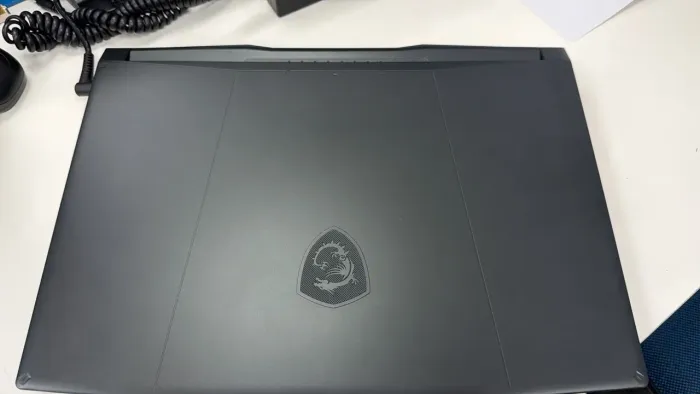 Notebook i9 14900HX + RTX 5070