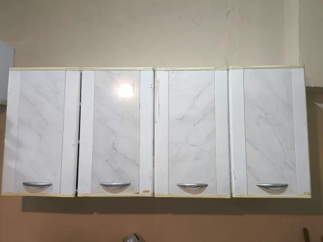 2 ARMÁRIOS DE PAREDE, MARCA ITATIAIA DE 2 PORTAS