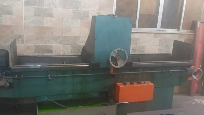 MÁQUINA PARA AFIAÇÃO DE FACAS INDUSTRIAIS