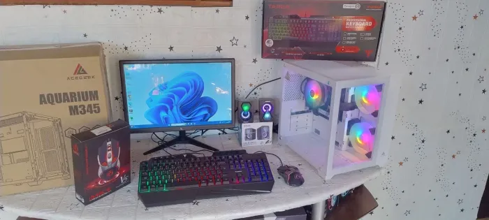 Computador i5, 16gb ram, quarta geração, ssd 240gb tela 19 HDMI