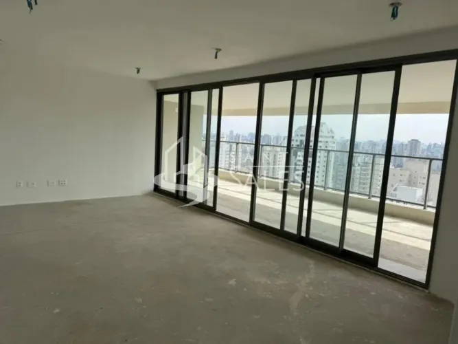 Imperdível! Apartamento de Luxo com 4 Quartos sendo 3 Suítes no Brooklin Paulista, São Pau