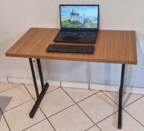 Mesa para consultório ou escritório Estilo Industrial Nova