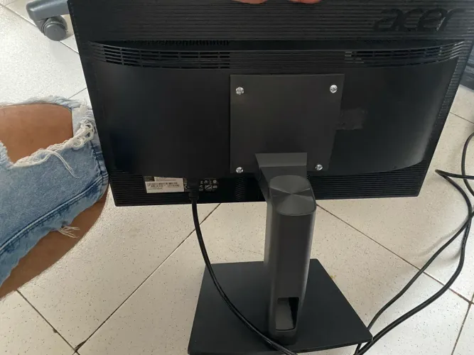 Monitor 19 pol 