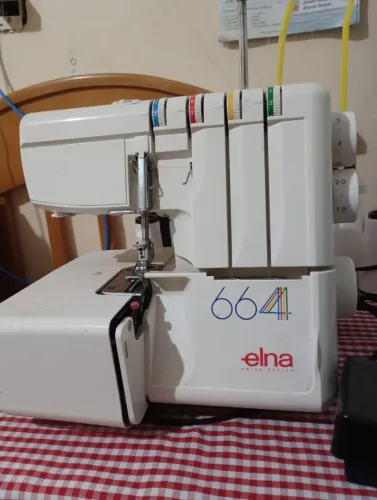 Overlock Elna 664 PRO R$ 1000