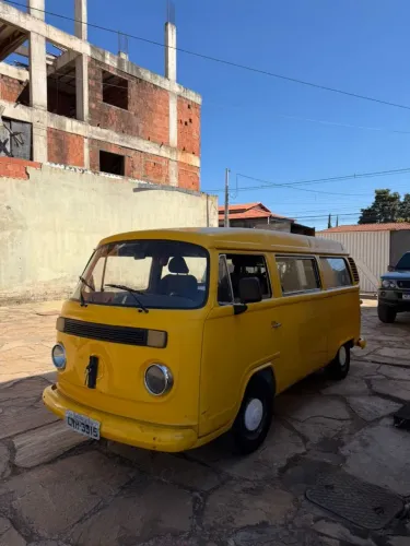 Volkswagen Kombi Standard/ Luxo/ Serie Prata 1999
