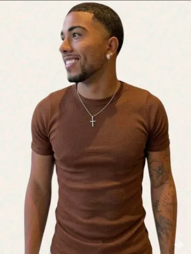 Camisa justa americana
