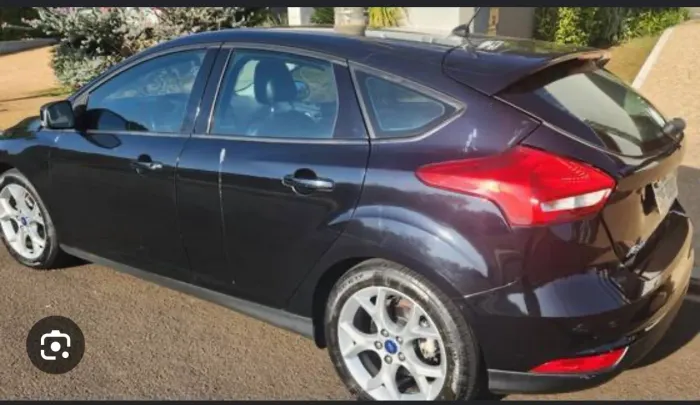 Ford Focus 1.6 S/se/se Plus Flex 8v/16v 5P 2015