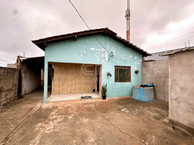 Casa com 2 Quartos no Jardim Imperial II