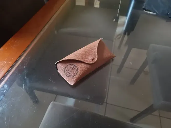 Vendo óculos de sol Rayban original