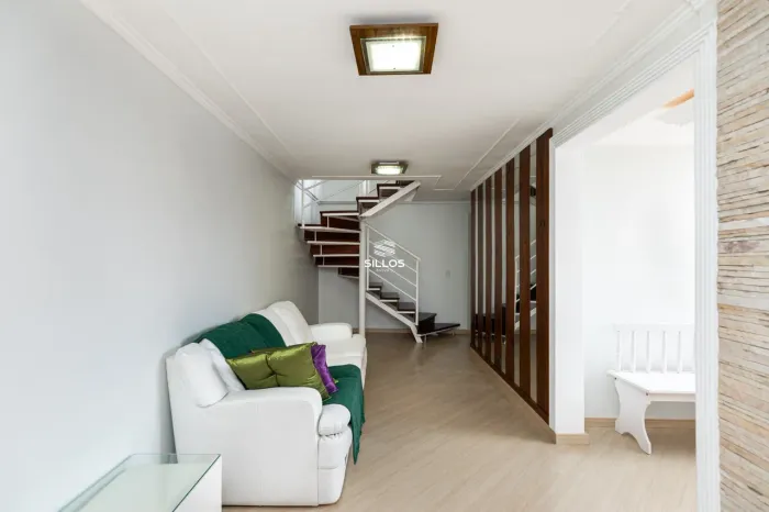 Cobertura à venda com 2 suítes no Juvevê em Curitiba