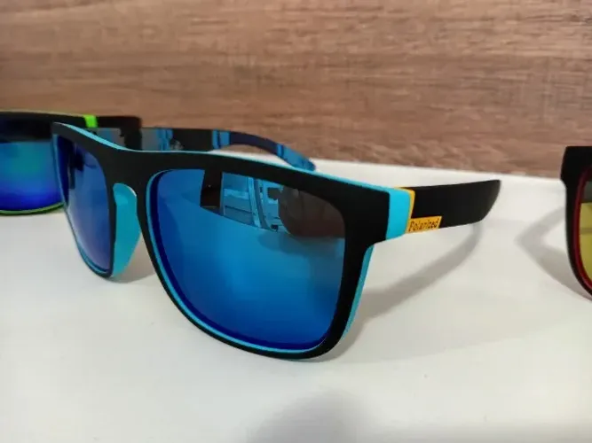 Promoção!! 3 Óculos de Sol p/ R$ 100,00