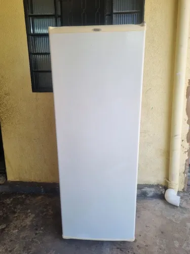 Geladeira Consul 330L funcionando perfeitamente valor $499 reais