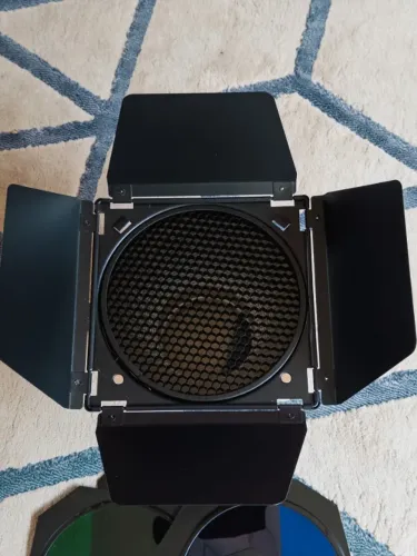 Rebatedor Flash Barndoor Colmeia 4 Filtros F300 De300 Greika