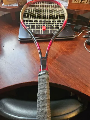 Raquete de tenis Slazenger excelente oportunidade p/iniciantes inigualável custo benefício